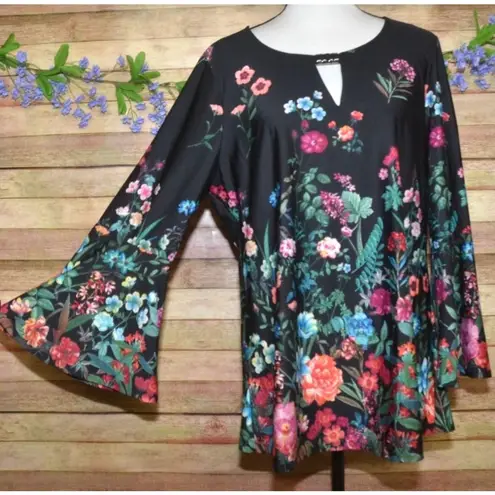 Investments Ladies XL Black Floral Long Bell Sleeve Tunic Blouse Top V-Neck