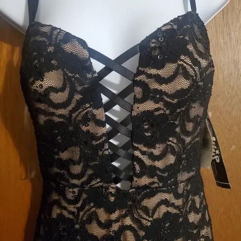 Jump Lace Cut Out Prom Dress