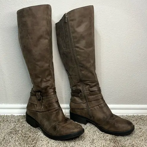 Baretraps Brown tall women’s boots, 8.5