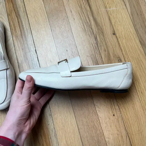 Tod's  T Women's 38 1/2 US 8.5 Timeless Leather Loafters White With Gold Hardwear - Image 12