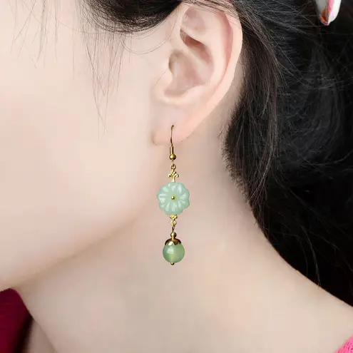 18K Gold Plated Green Agate Flower Dangle Drop Earrings for Women,Flower Earring
