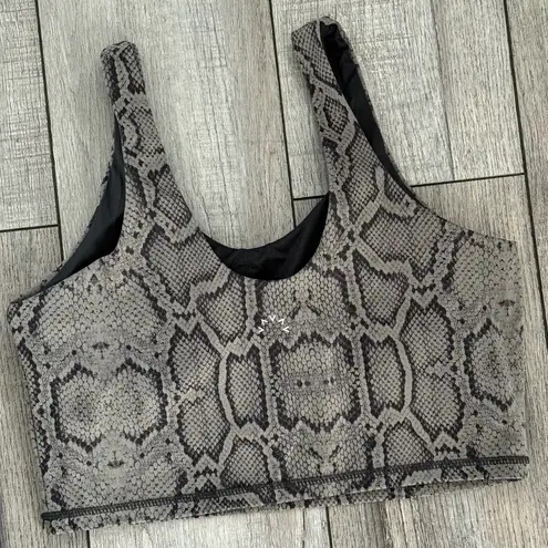 Varley  Let's Go Walker Sports Bra