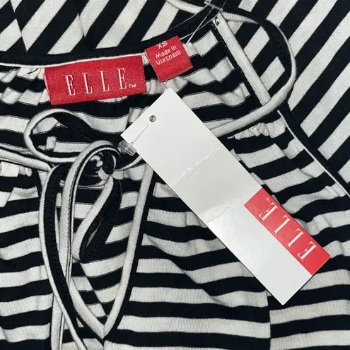 Elle NWT Size XS Black & White Stripe High Neckline Keyhole Fit & Flare Dress