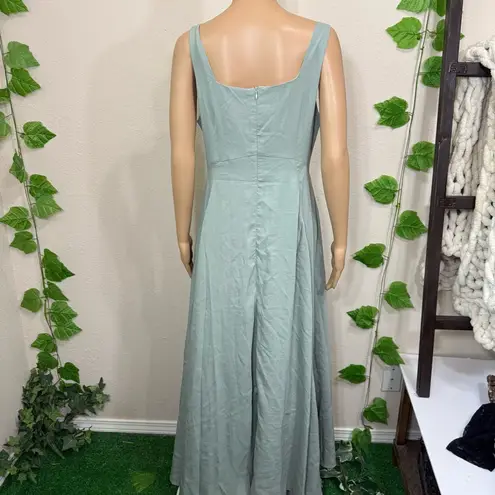 Elegant Sage Green Maxi Dress Size M