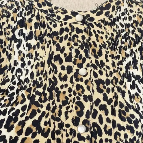 Gap Womens Dress Leopard Animal Print Long Sleeve Pleated Pearl Snap Size 4