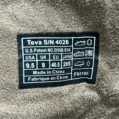 Teva 9.5 Brown Suede Women's Boots Montecito riding zip up