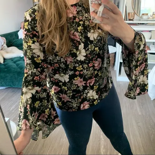 Catherine Malandrino Floral Long Sleeve Flouncy Flare Career Blouse Top Sz S