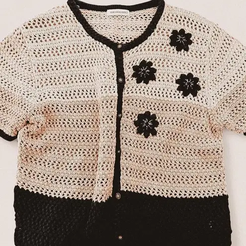 None Vintage Hand-Embroidered Boho Floral Blouse – Tan Folk Cottage Top Medium