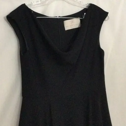 Gal Meets Glam NWT  Maya Black Fit and Flare Knee Length Dress Size 8 Guessed