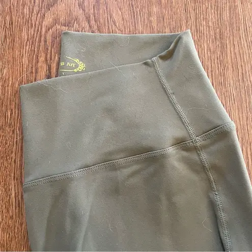JOYFOLIE Olive Green Mesh Panel Athletic Leggings Size L Size L