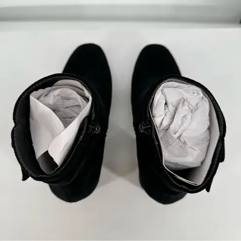 Womens White Mountain Freckly Ankle Boots Black size 7 Buckle