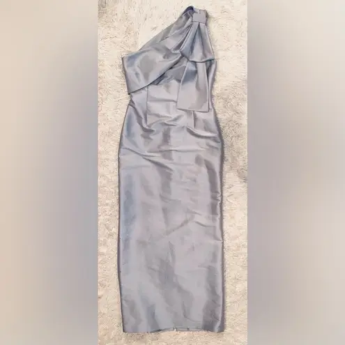 Sachin + Babi NWOT BONNIE one shoulder bow sliver gown Sz 12