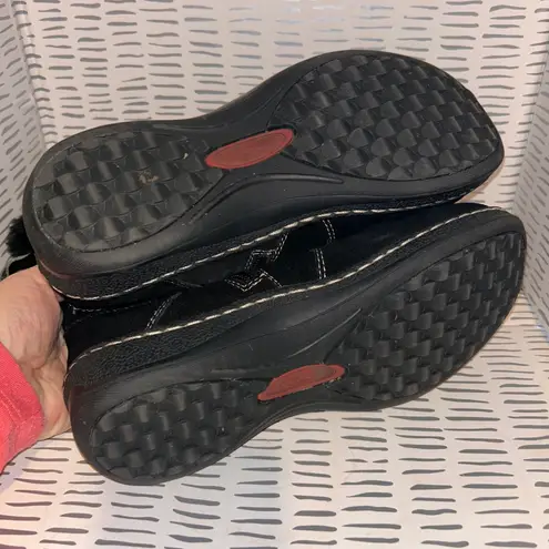 Baretraps Ellea Black Suede Faux Fur Lined 7.5 Stay Dry System Zip Winter Snow