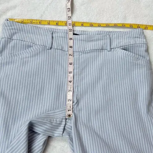 Hilary Radley Pull On Bermuda Shorts Striped Blue White Pockets Large Stretch