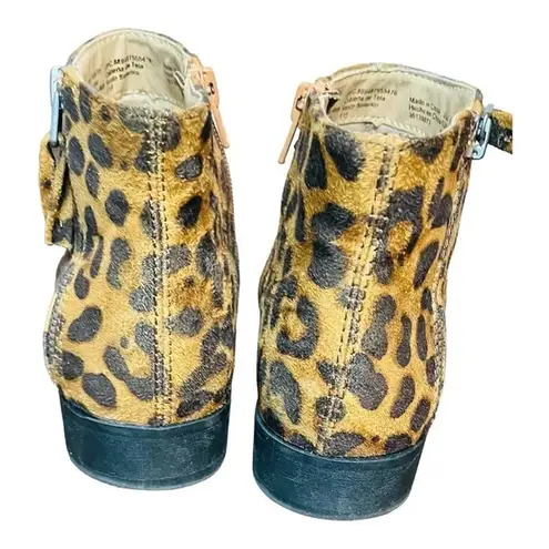 TIME AND TRU LEOPARD ANIMAL PRINT TWO ZIP ANKLE BOOT BOOTIES WOMEN'S SIZE 8 Tan