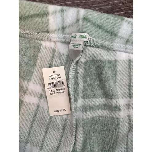 Aerie NWT  Snowed In Fuzzy Jogger Plaid Pant Size Large Green