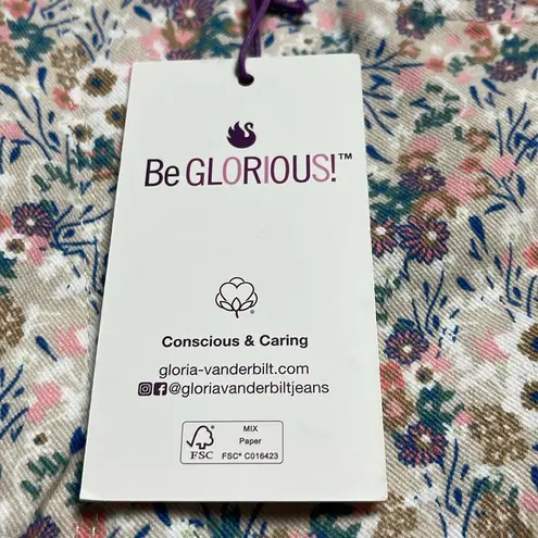 Gloria Vanderbilt Amanda Classic Rise Flex Denim Short w/Built In Slimming Panel