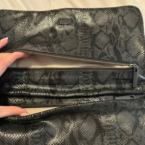 Tory Burch  Chain-Linked Snakeskin Purse