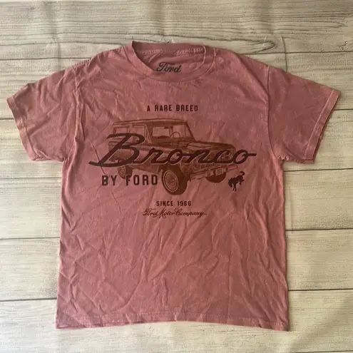 Ford Bronco Vintage Dusty Pink Tee | Small