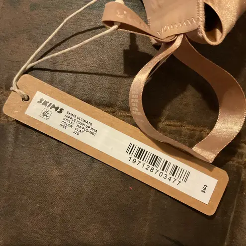 SKIMS NWT Ultimate Bra Nipple Push-up Bra Clay / 32D