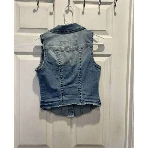 Maurice's  Tuxedo Distressed Blue‎ Denim Sleeveless Vest Size Medium Raw Hem