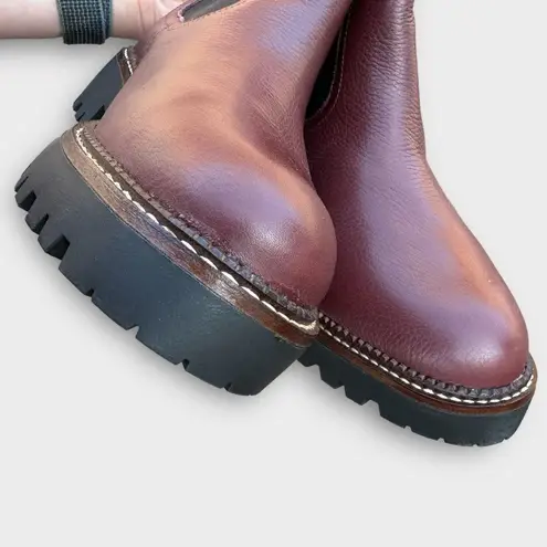 Caslon Miller Lug Sole Chelsea Boot