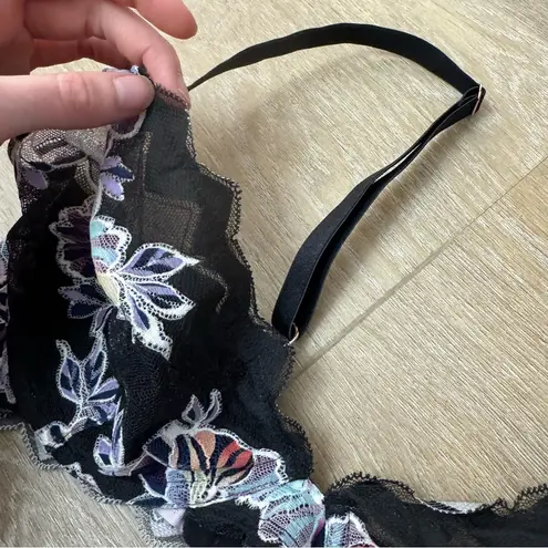 Savage x Fenty Zig Zag Zen Unlined Lace Plunge Bra