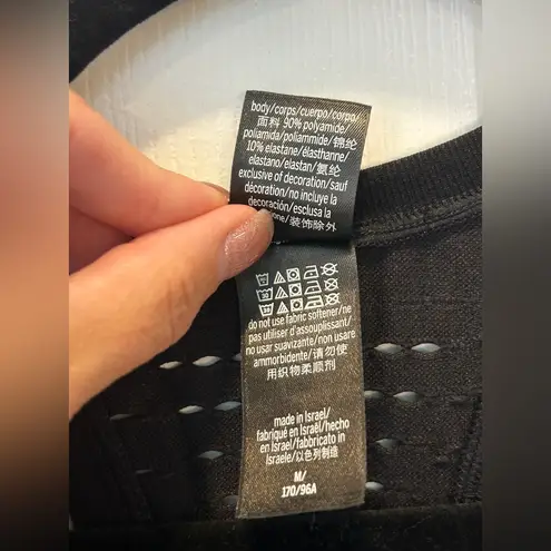 Victoria Sport Victoria Secret Sport seamless crochet Black Women's athletic Tank Top size med