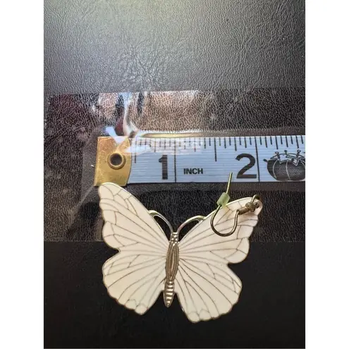 Y2K Vintage Womens White Silver Butterfly Dangle Earrings Feminine Whimsical 90s