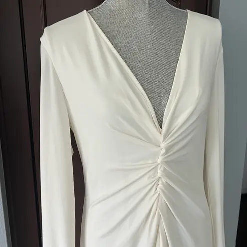 Halston Heritage Ivory V-Neck Ruched Jersey Gown