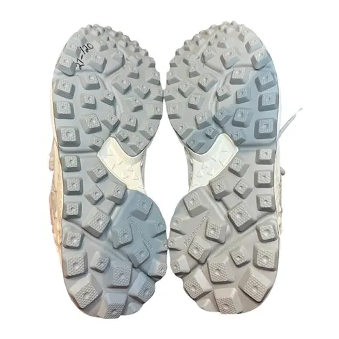 Flower Mountain Shoes Womens Size 7.5 White Pink Sherpa Suede Trail FM36