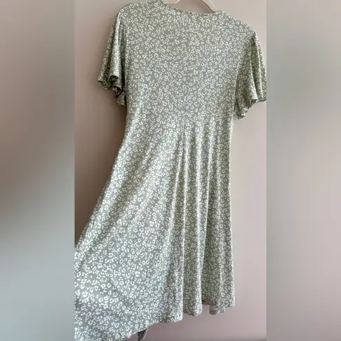 Nine Britton Green and White Animal Print Stretch Wrap Dress, Size Large