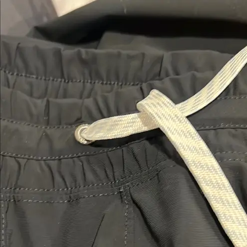 Vuori  Black jogger pants with pockets  est large thumbnail 4