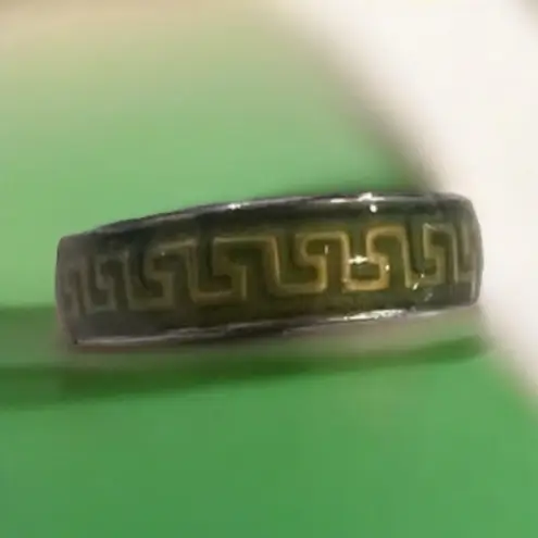 Greek Key Design Gold Band Ring Size 10 Silver