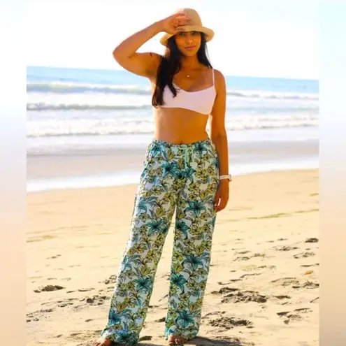Beach Riot Blue Lagoon Beach Pants Wide Leg Size Medium multi color coastal