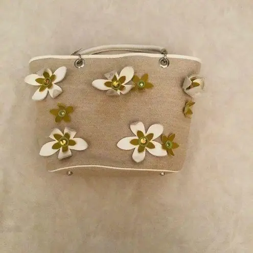 NWT. Castellari linen purse with leather trim