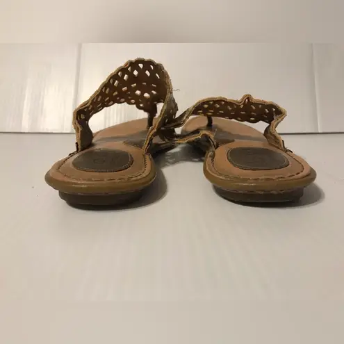 Born concept  slide on Thong sandals women size 9 M