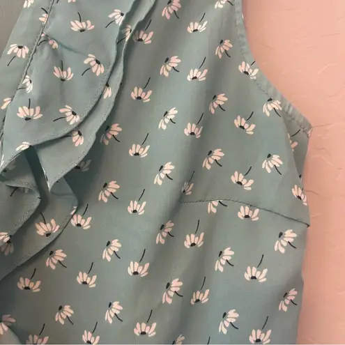 ⭐️Romy light teal blue sleeveless blouse with dandelion print and ruffles medium