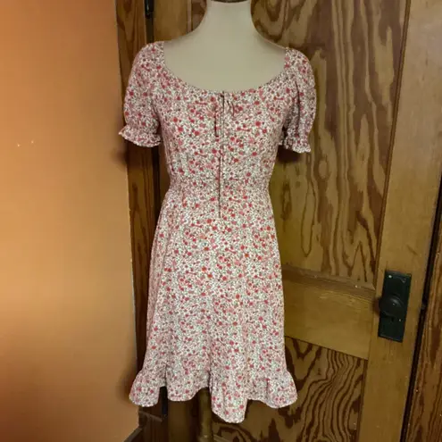 Monteau feminine floral ruffled dress