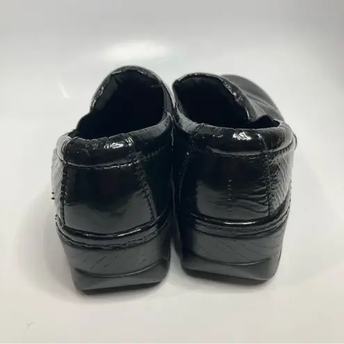 Klogs black patent Leather clogs size 10