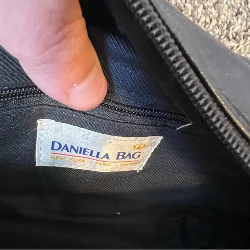 Daniella Bag Vintage Black Vegan Leather Quilted Crossbody Chain‎ Purse