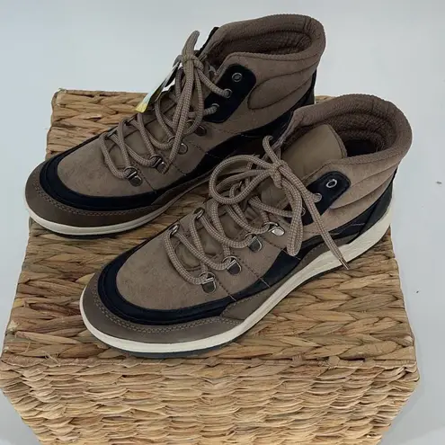 Bare Traps Kamber Lace Up Hiking Boot Taupe Size 10 New Tan