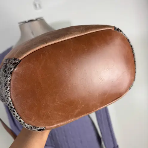 The Sak VINTAGE Elliott Lucca LEATHER w/Snakeskin Trim RARE Shoulder Bag Distressed