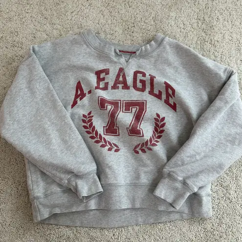 American Eagle crewneck