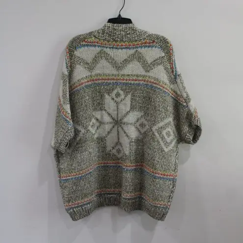 American Eagle  | Knit Shrug Sweater Tribal Print