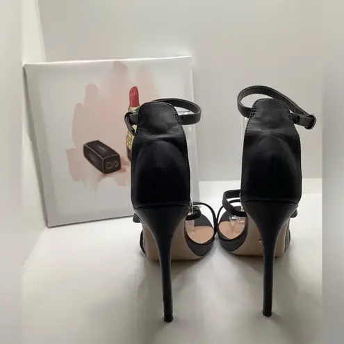 Tony Bianco  Atkins stiletto. Size 8.5.