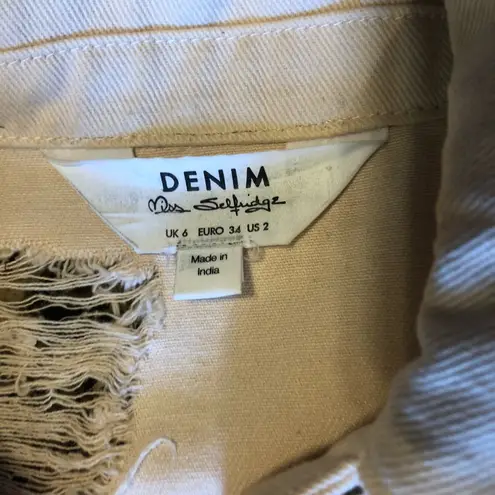 Miss Selfridge peachyWhite Cropped distressed Jean Jacket size 2