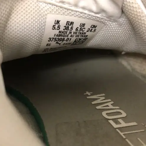 Puma  Carina Soft Foam Rainbow Letters Pride Sneakers Kids sz 6.5 White Low Top‎