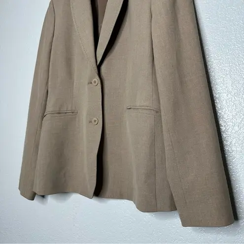 Jones Wear Vintage  Women's Tan 2-Button Front Long Sleeve Blazer size 4 Workwear