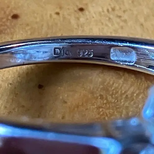 Tiffany Stone Red Garnet Sterling Silver Cocktail Ring Size 9 Purple